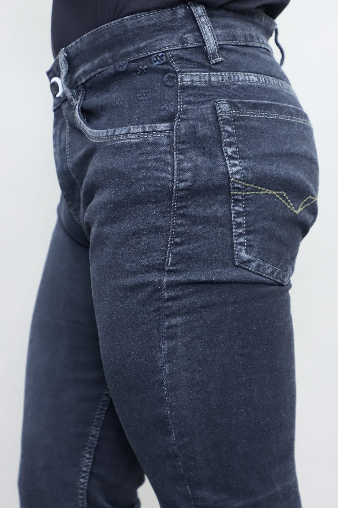 Full length side view of Gex Jeans G797 dark blue denim