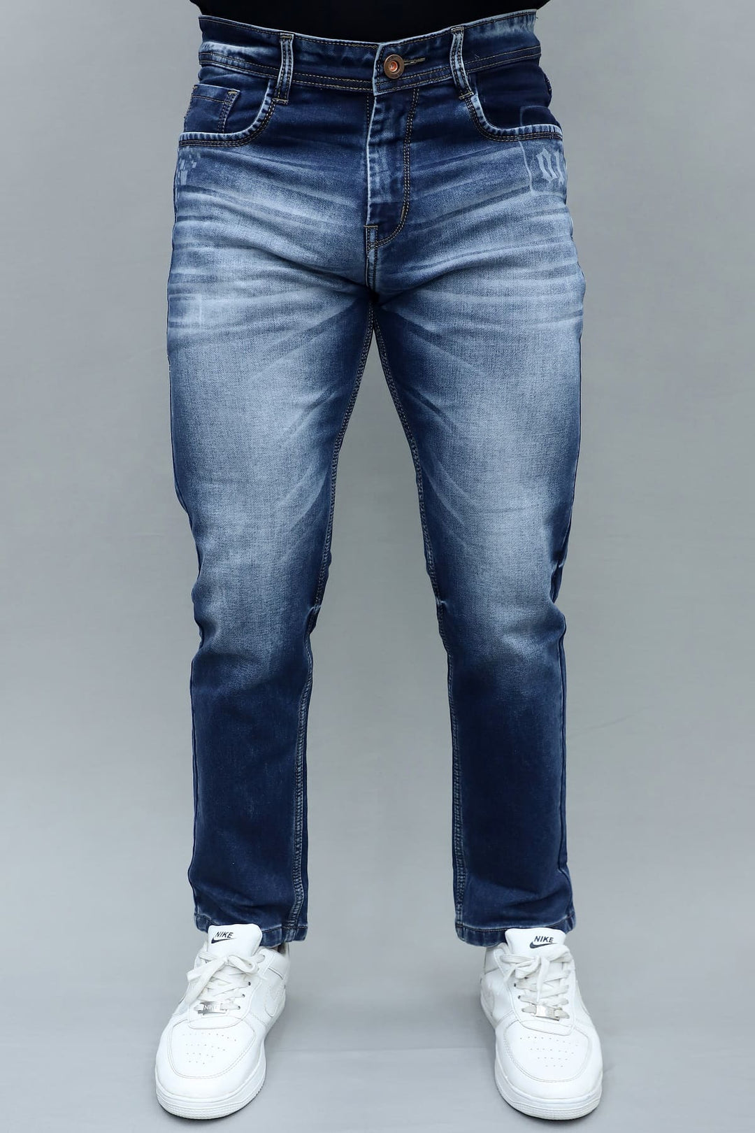 Men's premium blue washed slim fit stretchable jeans E8 front